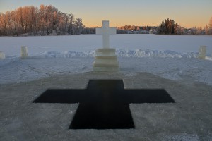 Иордань вечером Крещенские фоны на рабочий стол