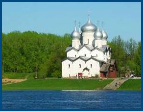 Храм