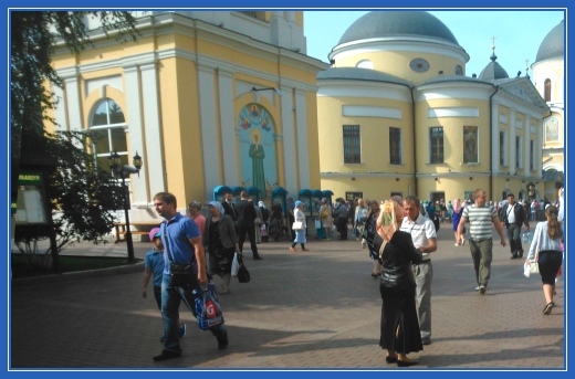21 августа 2016 г. – Покровский монастырь 3 Покровский монастырь, площадь