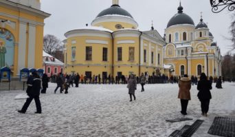 В Сретенский и Покровский монастыри – 2 декабря