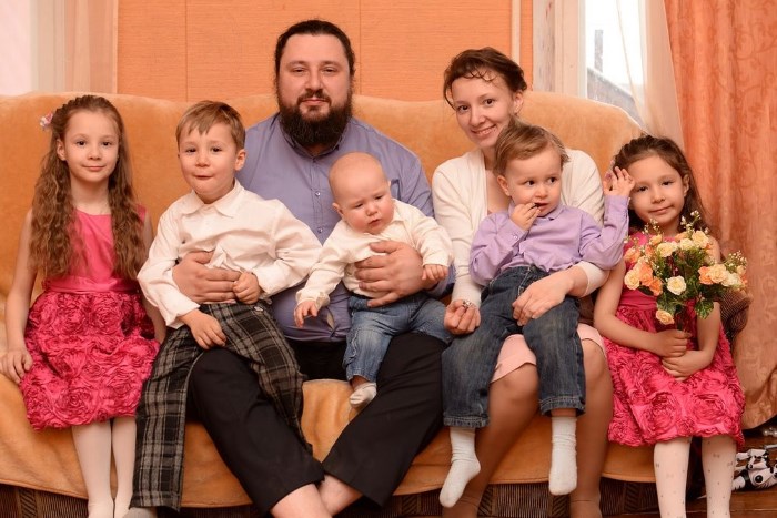 Любовь все покрывает