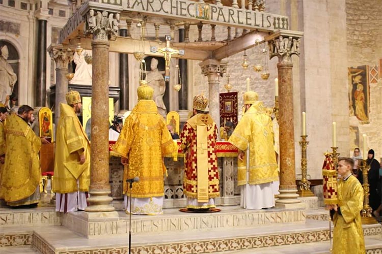 События недели. 16–22 декабря 6 Архиерейская служба. В базилике святителя Николая