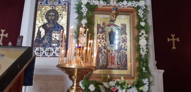 06. hramovaya ikona pokrova presvyatoy bogoroditsy 1024x498