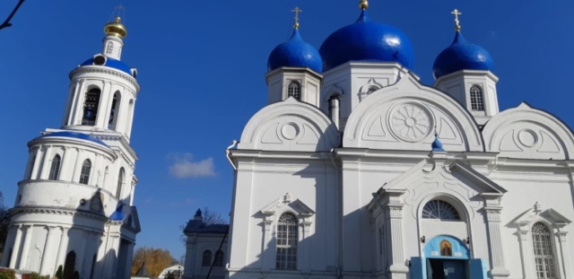 14. bogolyubskiy sobor i kolokolnya obiteli 1024x498