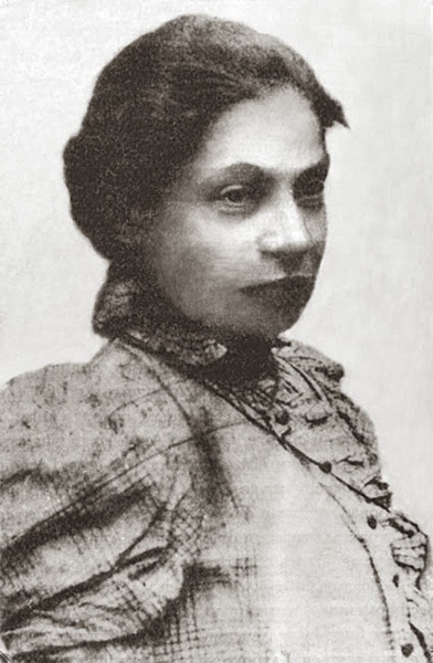 Анна Ивановна Зерцалова