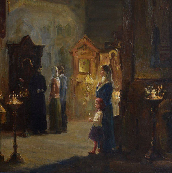 Женщина с дочкой в храме