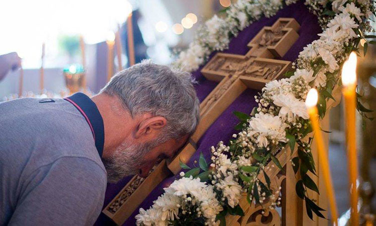 Крестопоклонная неделя