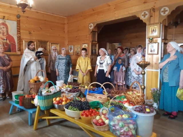 06. Moleben na osvyaschenie plodov