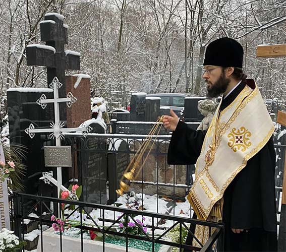 Вопросы о смерти 3 Панихида на кладбище