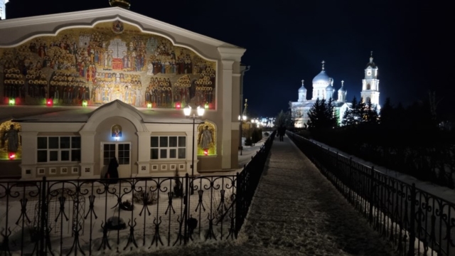 25. nochnaya svyataya kanavka