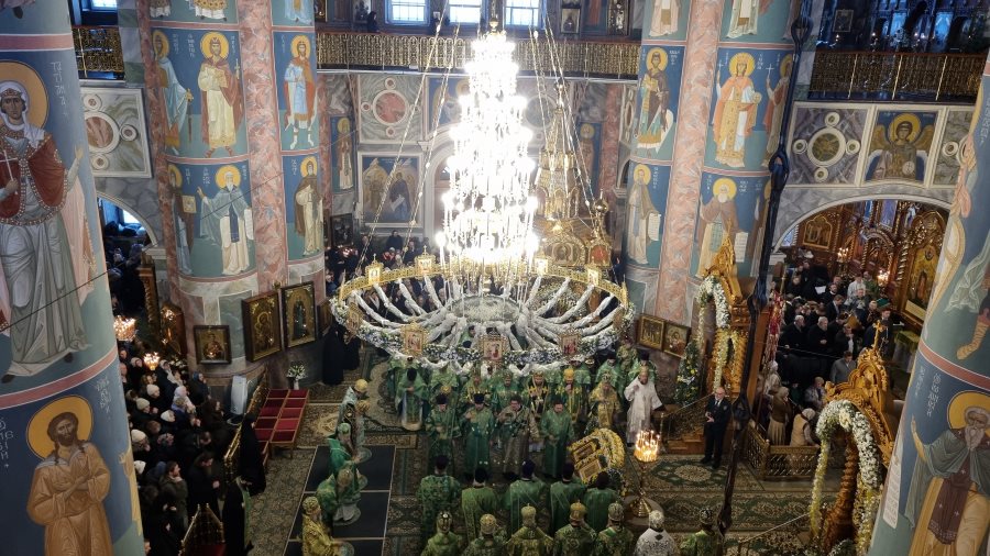В Дивном Дивееве у батюшки Серафима. Рассказ