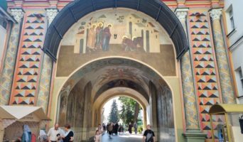 В Лавру к прп. Сергию – накануне работы/учебы 🙏